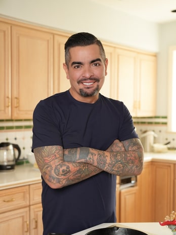 Aarón Sánchez
